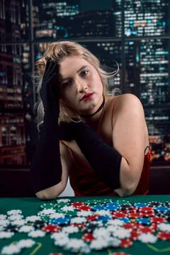 AI对战与复盘 - 德州扑克单机版